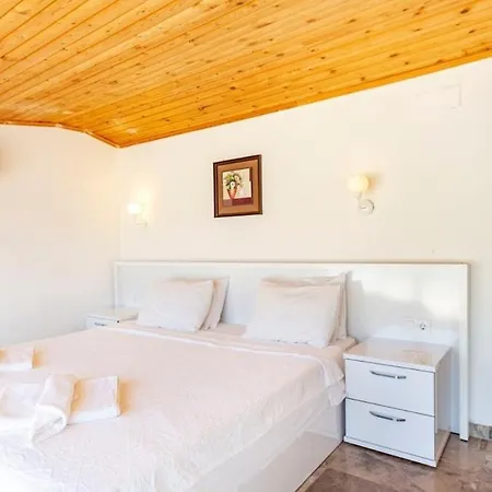 Villa Kalkan Mercan 2 *